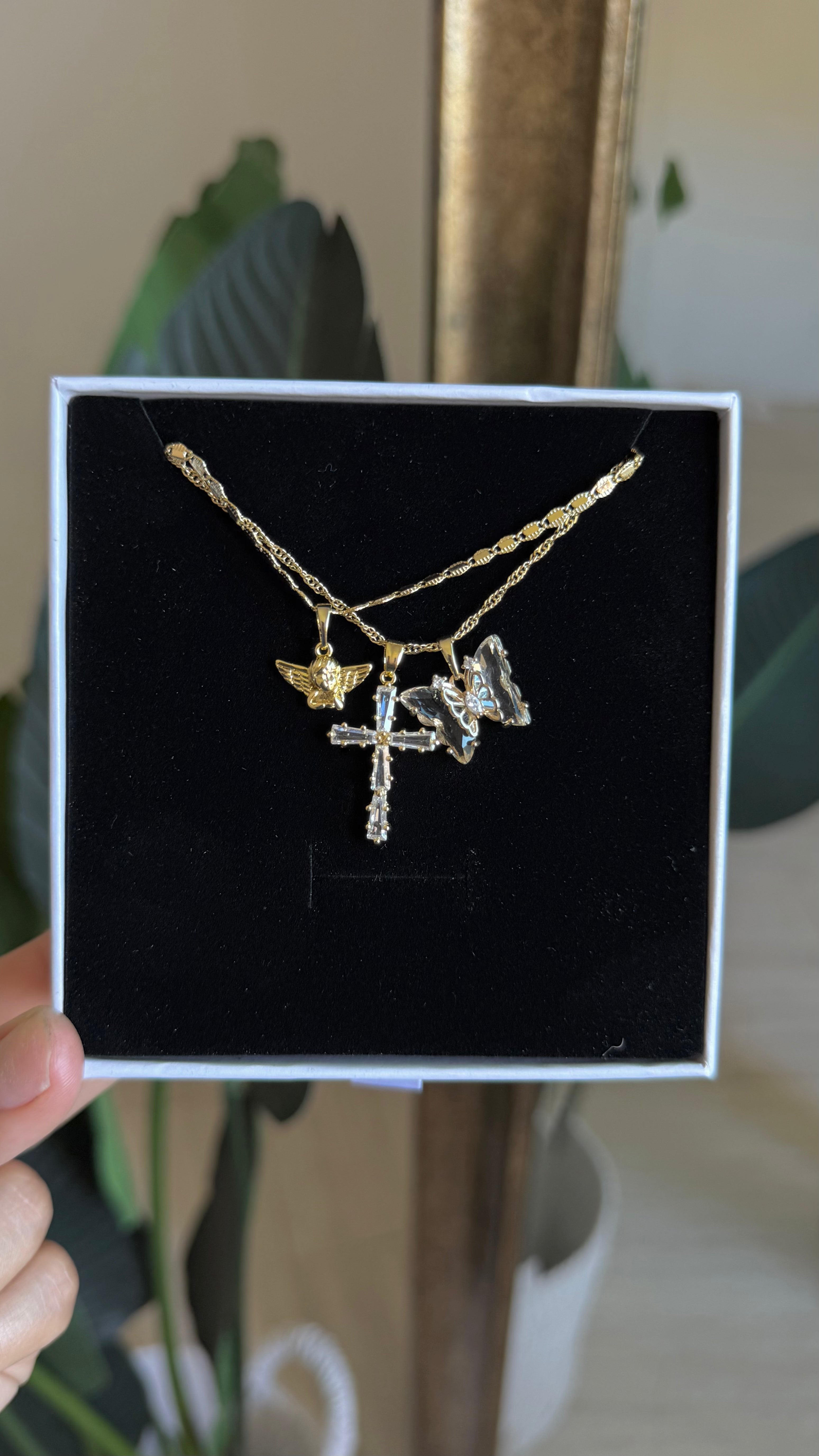 Heavenly Layers Necklace Set