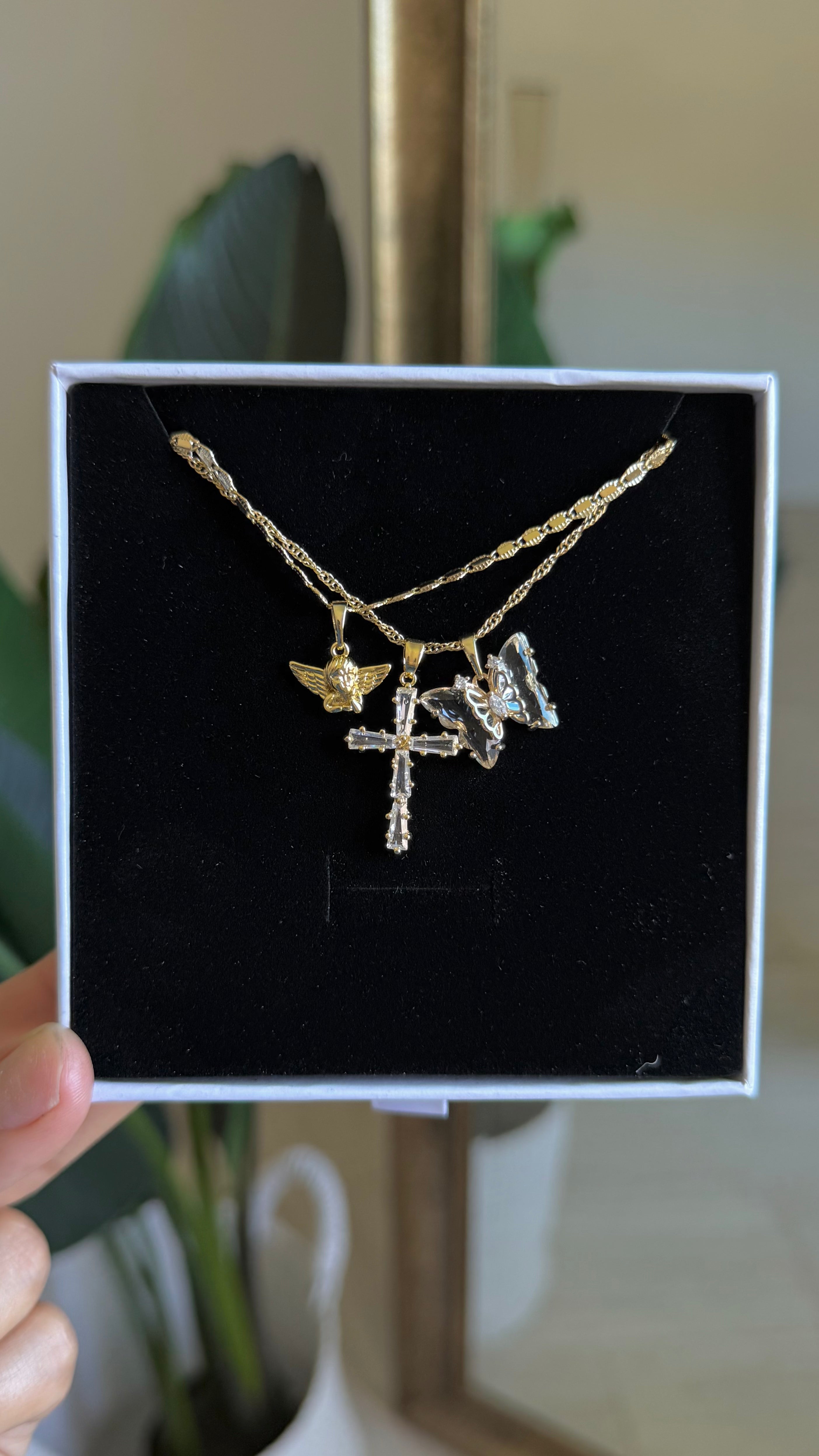 Heavenly Layers Necklace Set