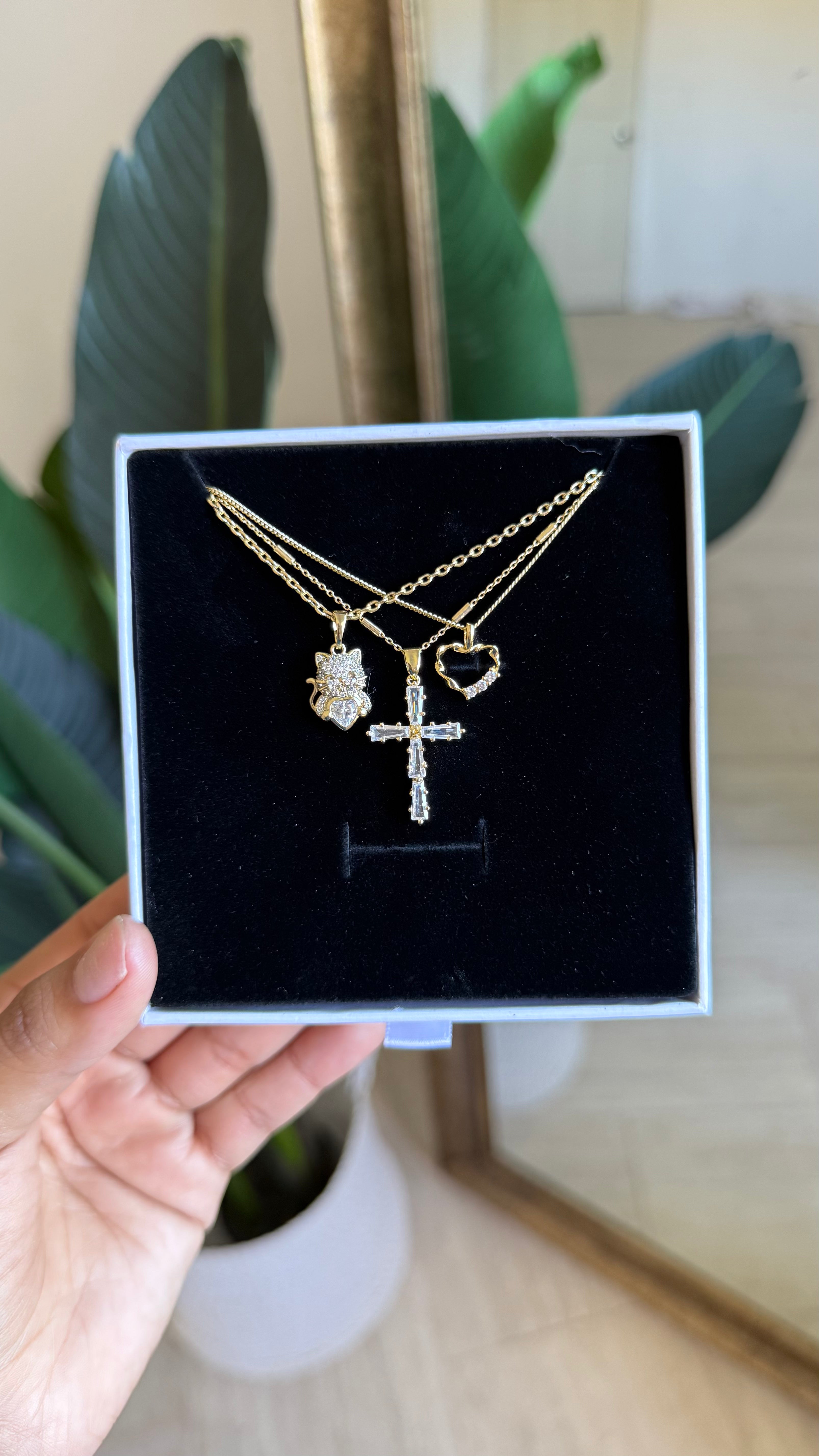 Crystal Faith Necklace Set