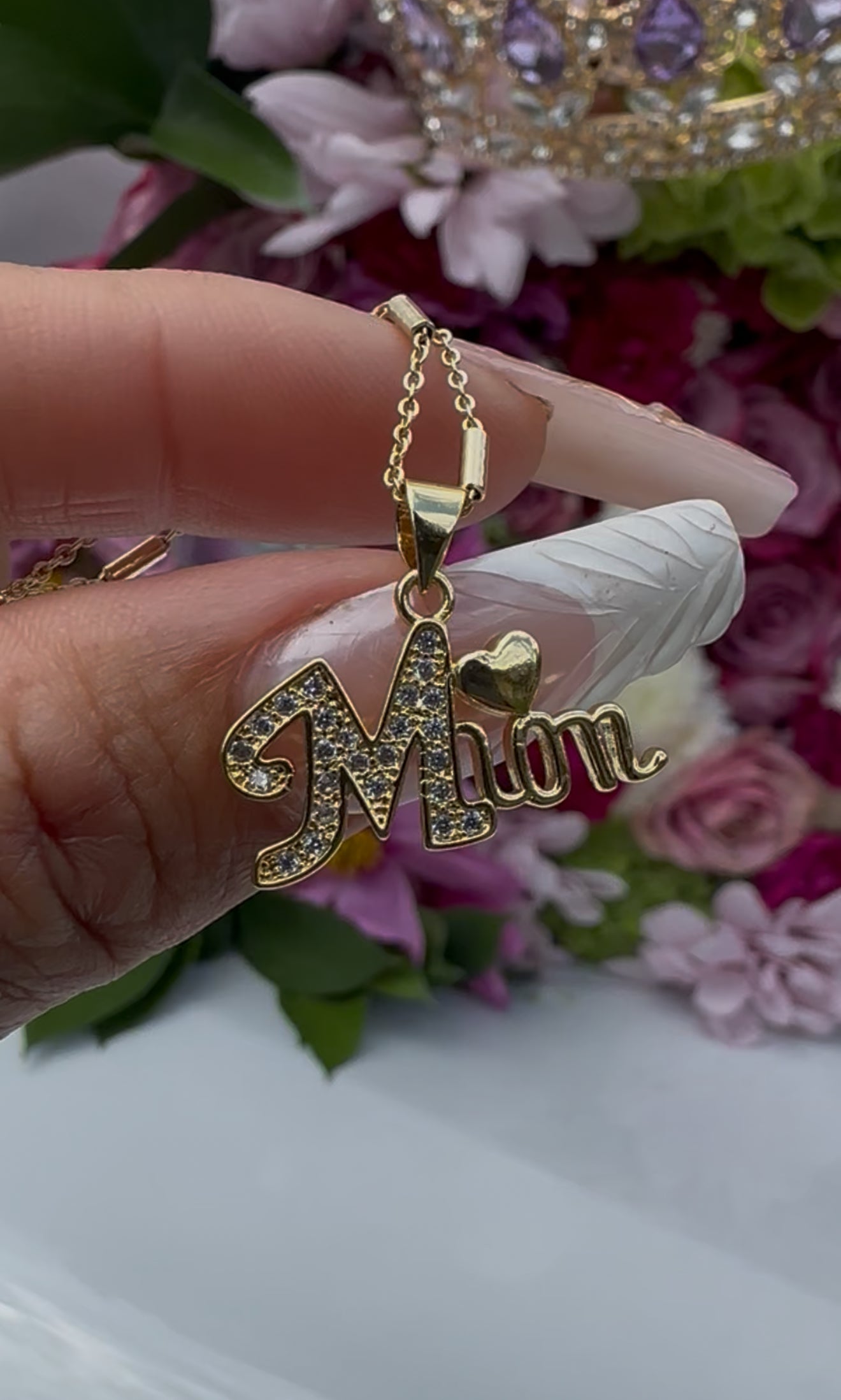 🩷 Mom Necklace 🩷