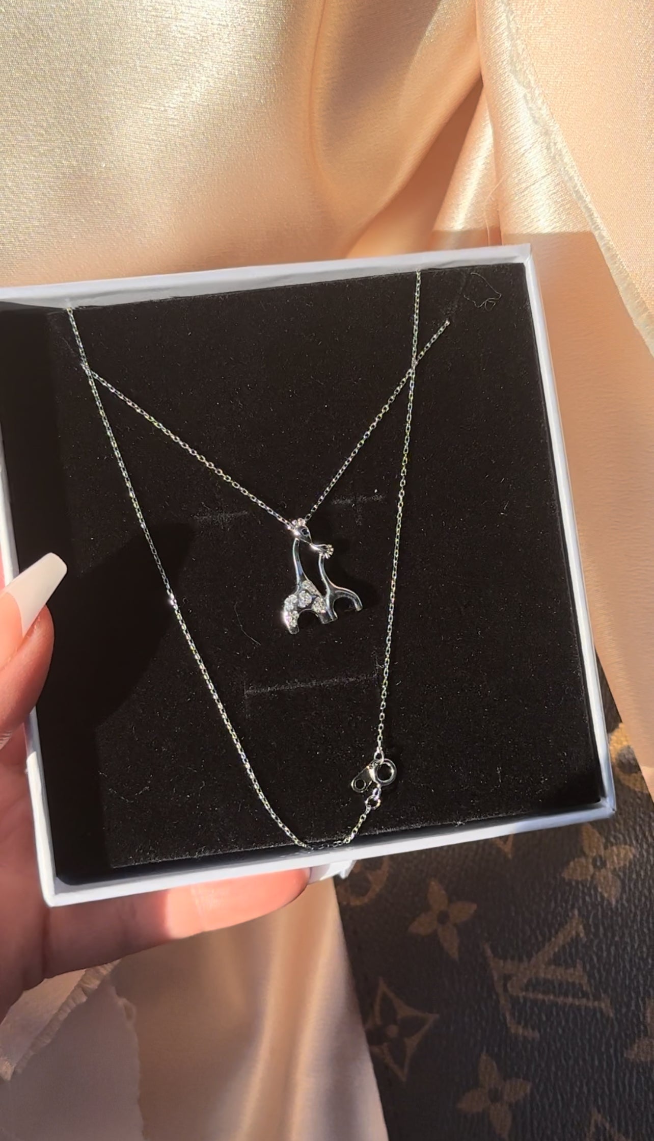 Sterling Silver Dainty Giraffe Necklace