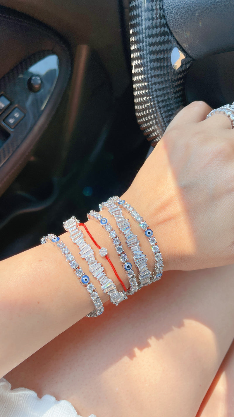 White Crystalized Bracelet