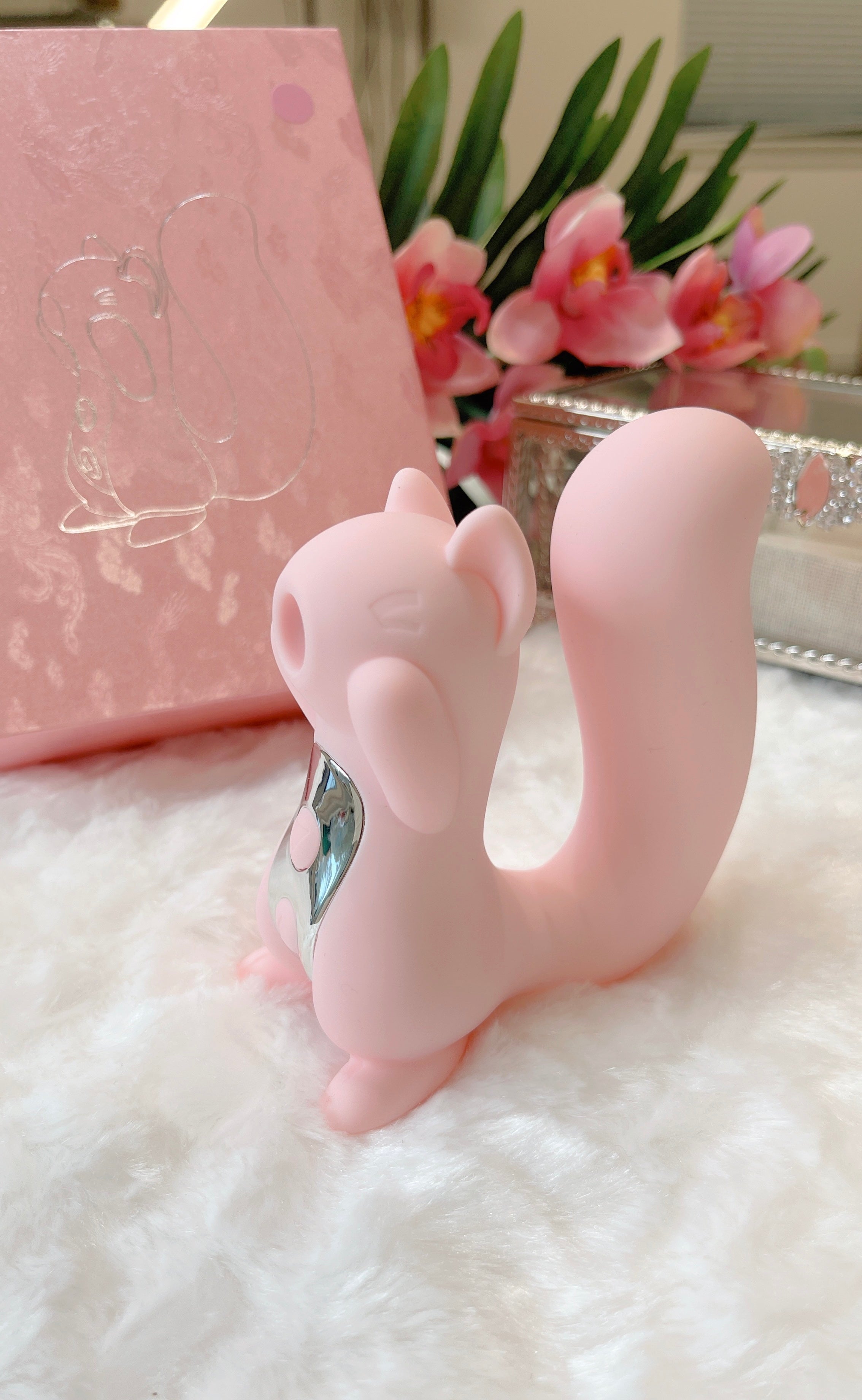 Squirrel Vibrator