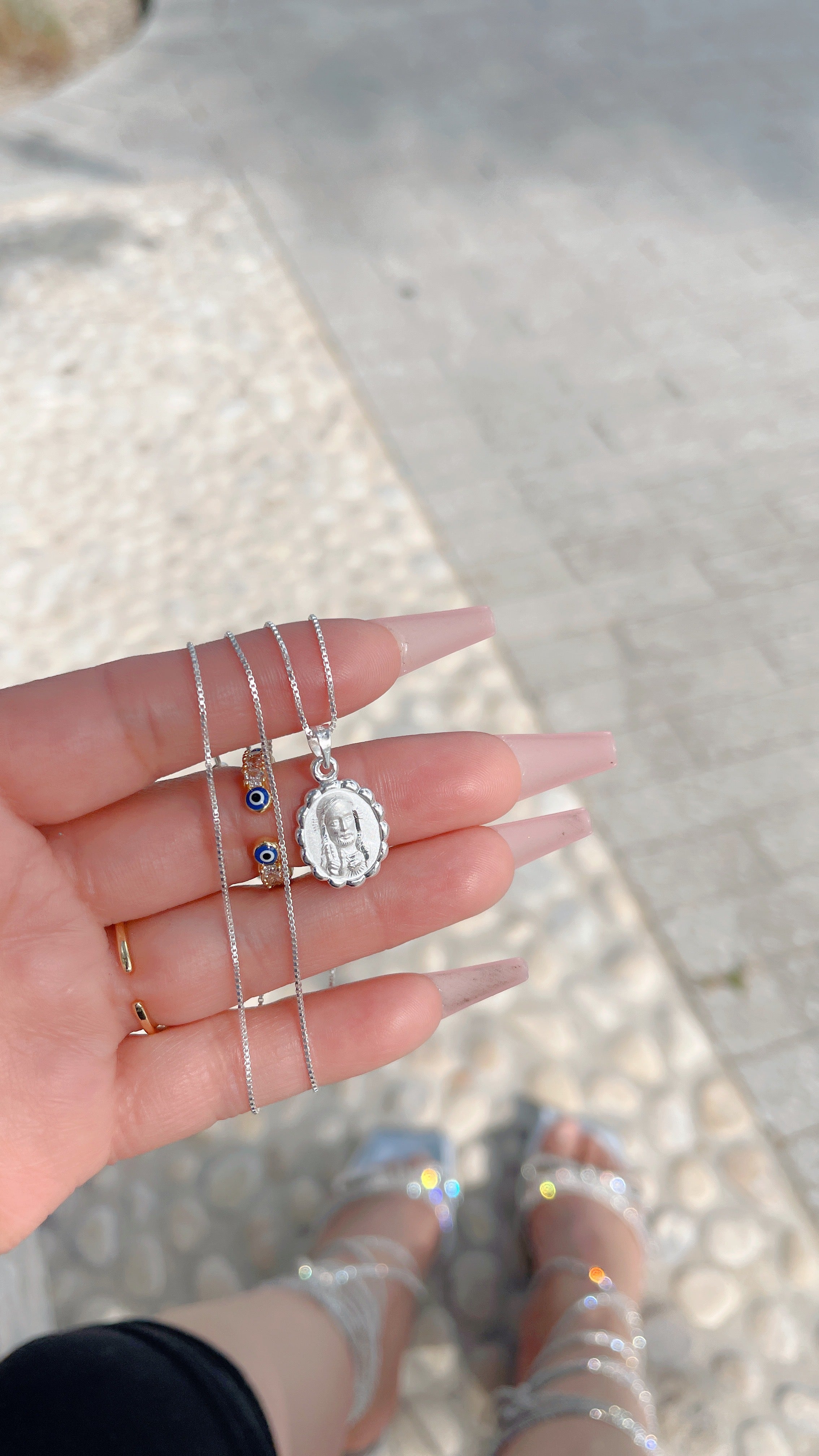 Cadena de la Virgen de Guadalupe y Jesu Cristo