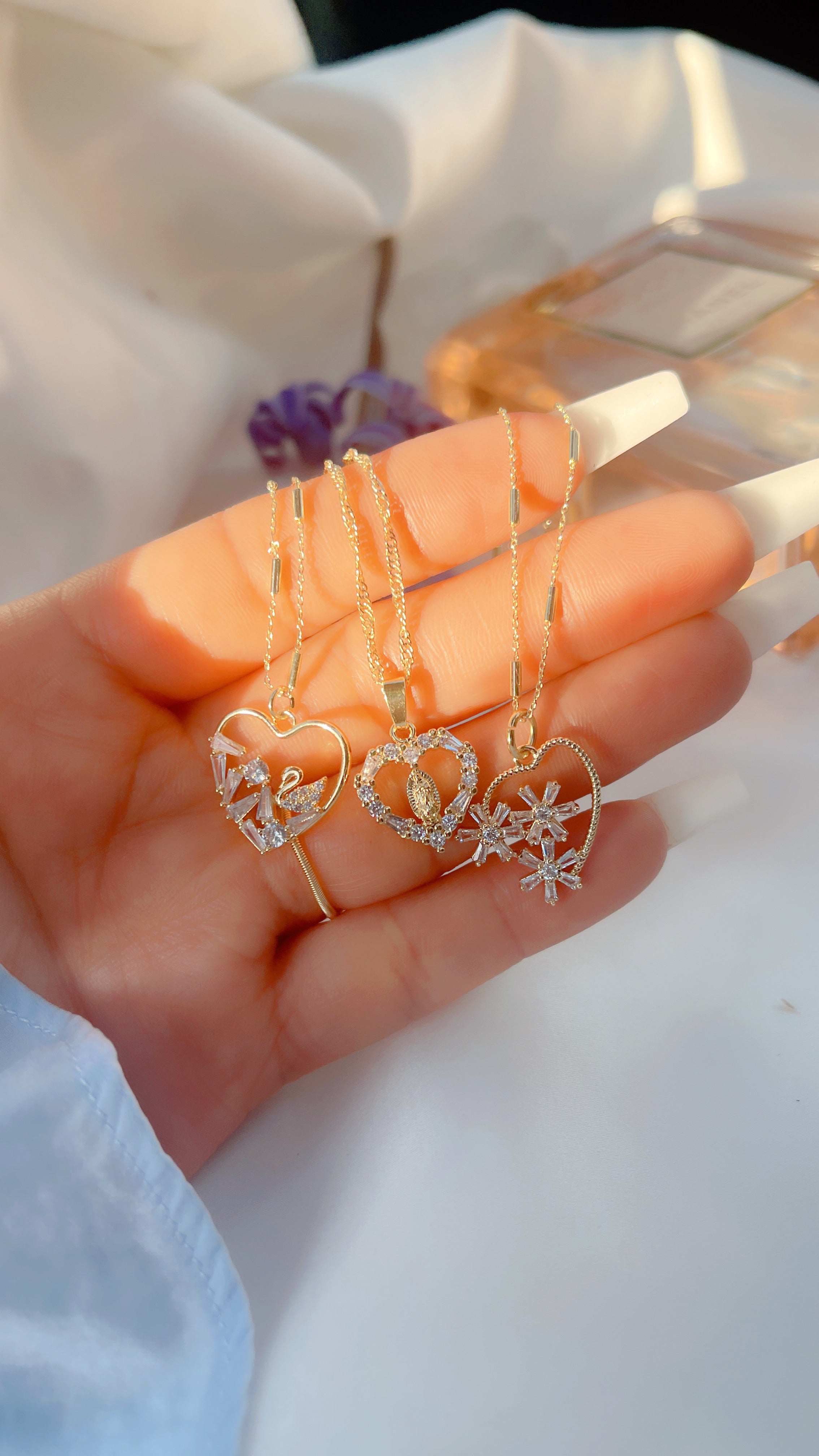 Swan Necklace
