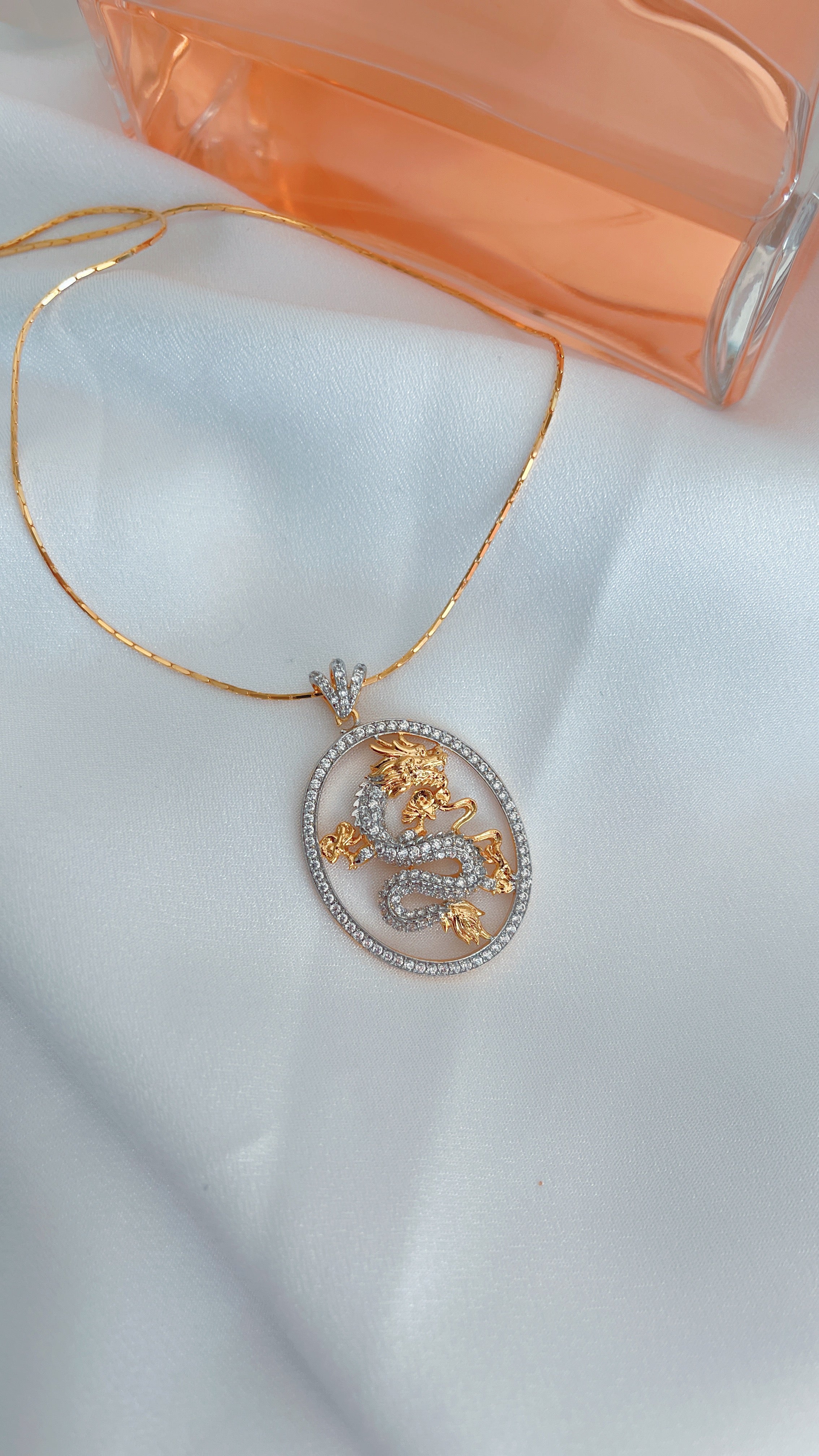 Collar de dragón
