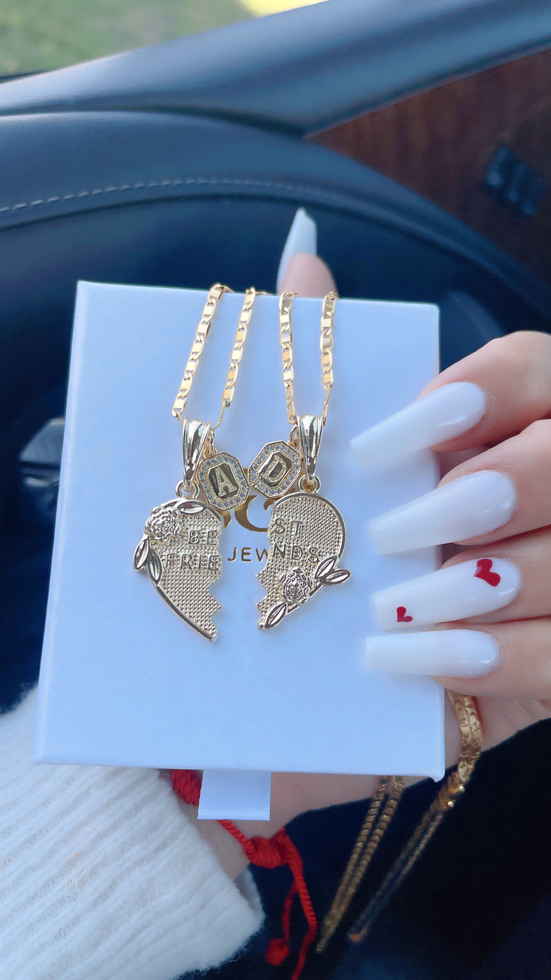 Collares de corazón con inicial de mejores amigos
