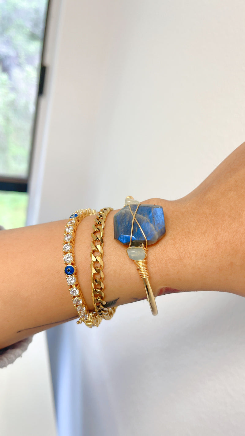 Blue Moon Stone Crystal Bracelet (1 pcs)