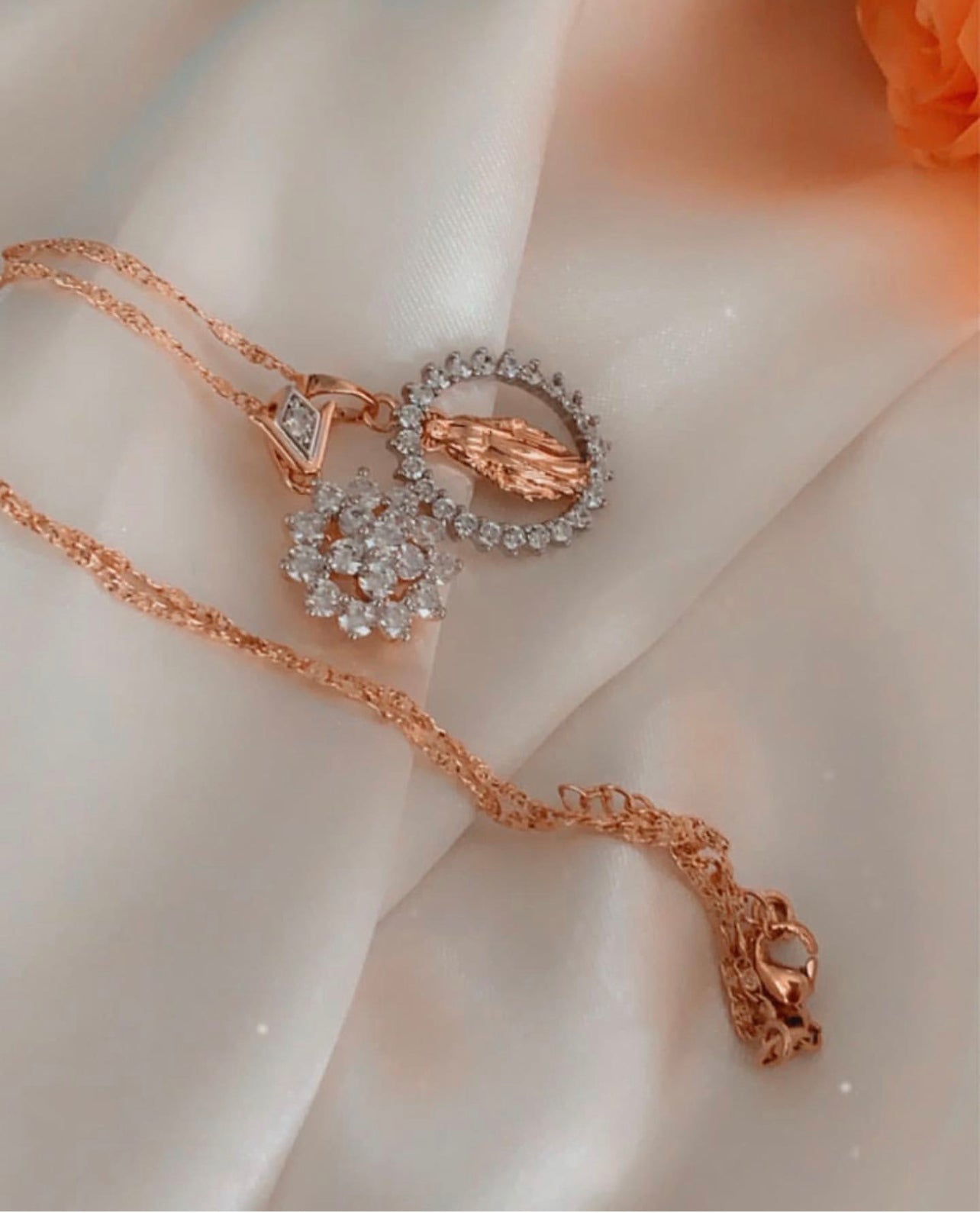 Rosie Mary Necklace