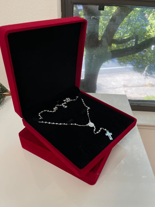 Caja de regalo roja
