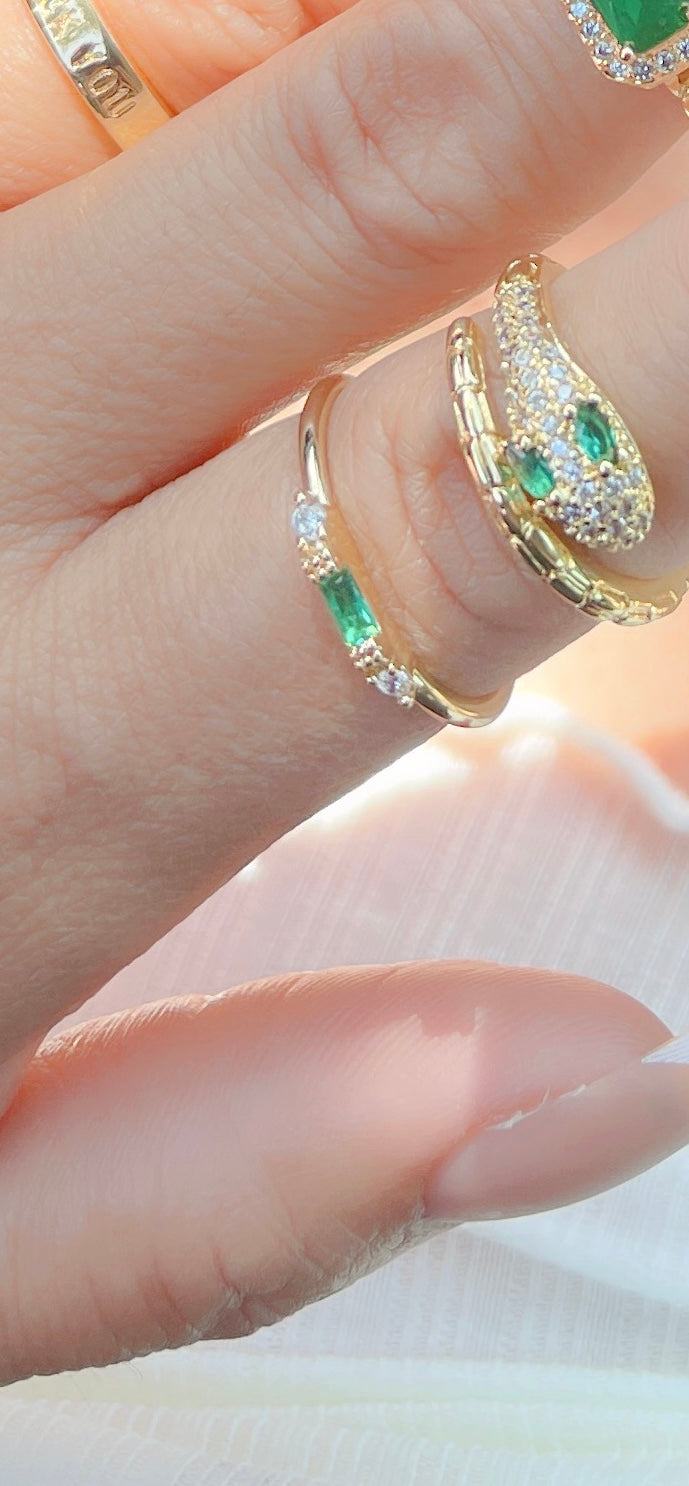 Emerald Green Strip Ring