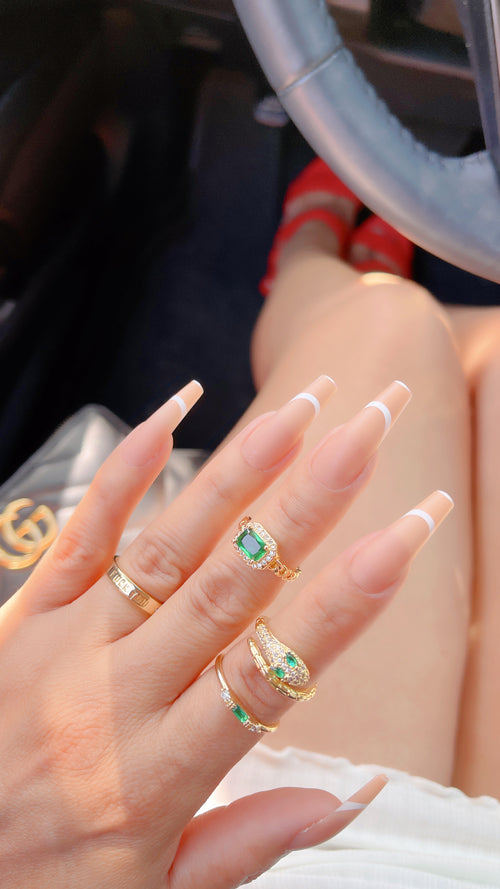 Emerald Green Strip Ring