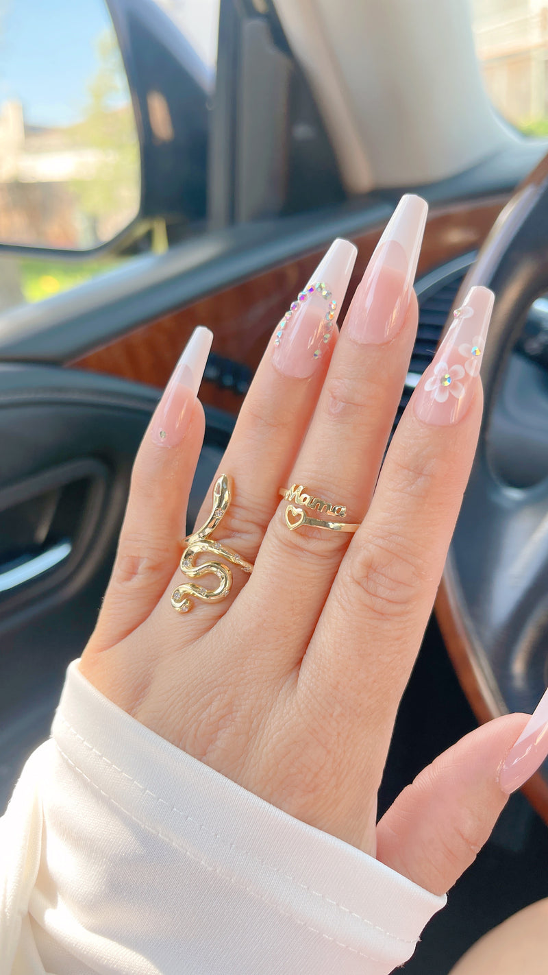 Anillo de serpiente minimalista