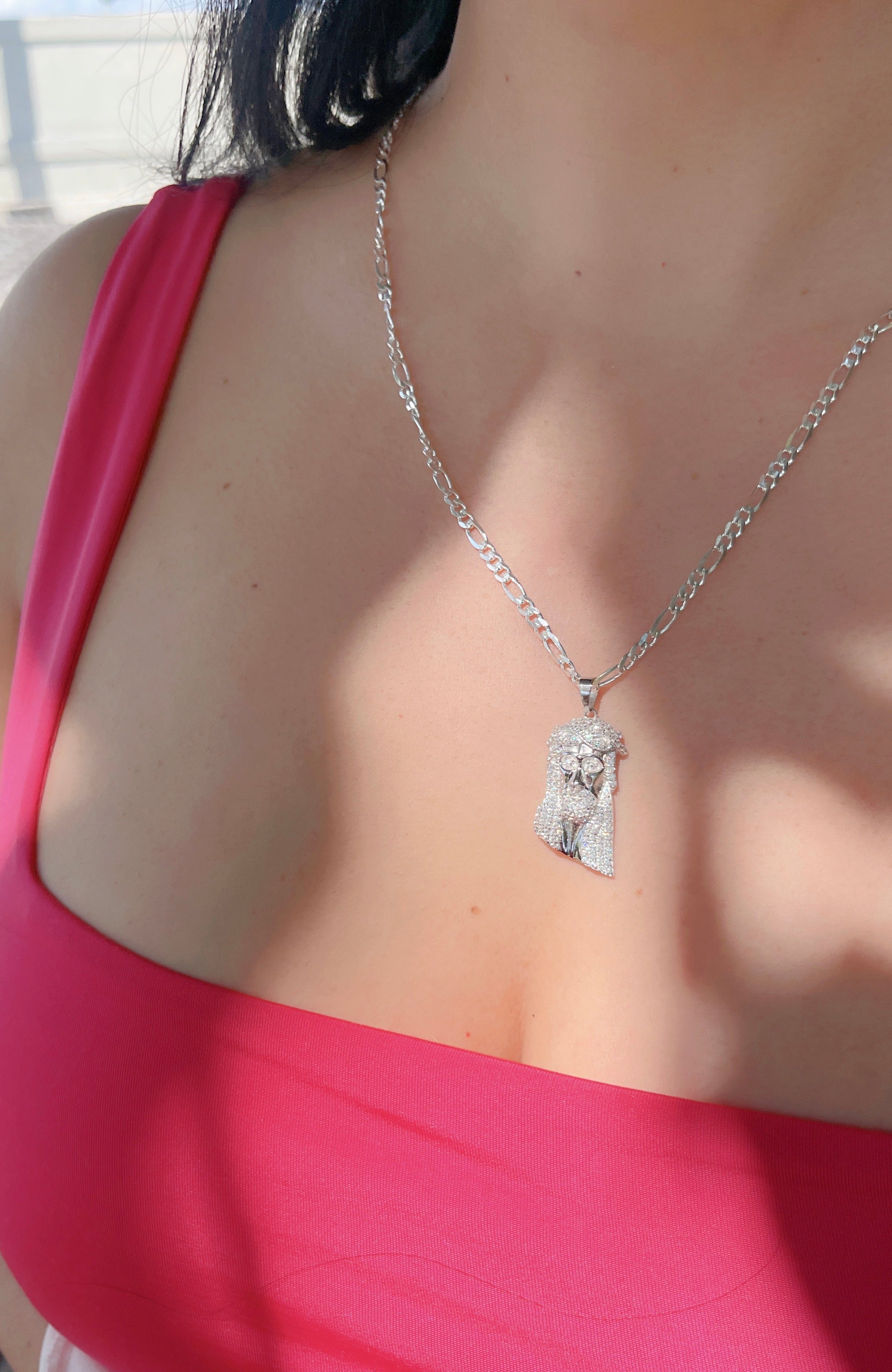 Collar con cruz de diamantes 3.0