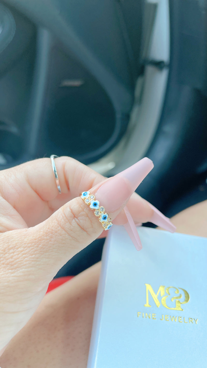 Anillo de mal de ojo con diamantes