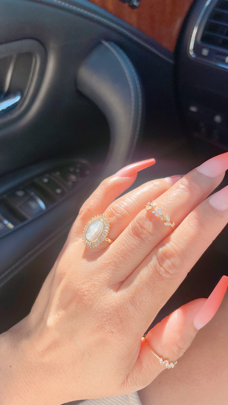 Enchanted Gold Vine Ring