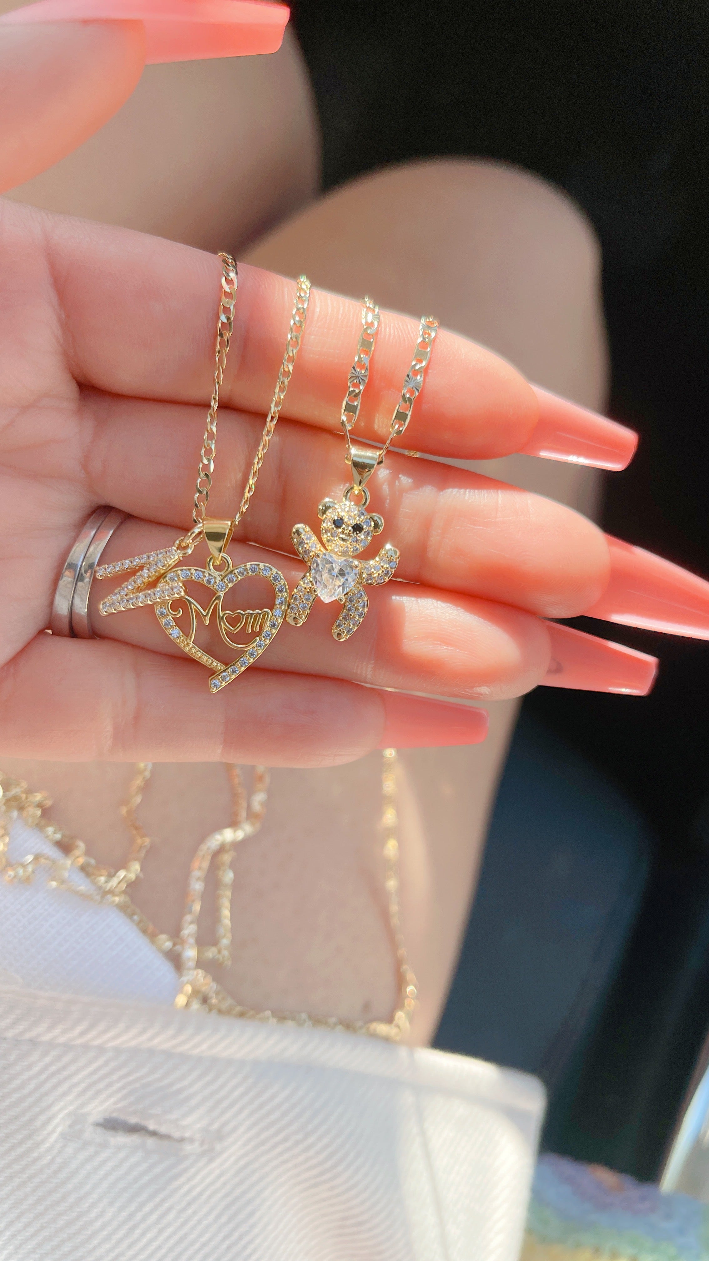 Initial Mommy and Child Necklace Set