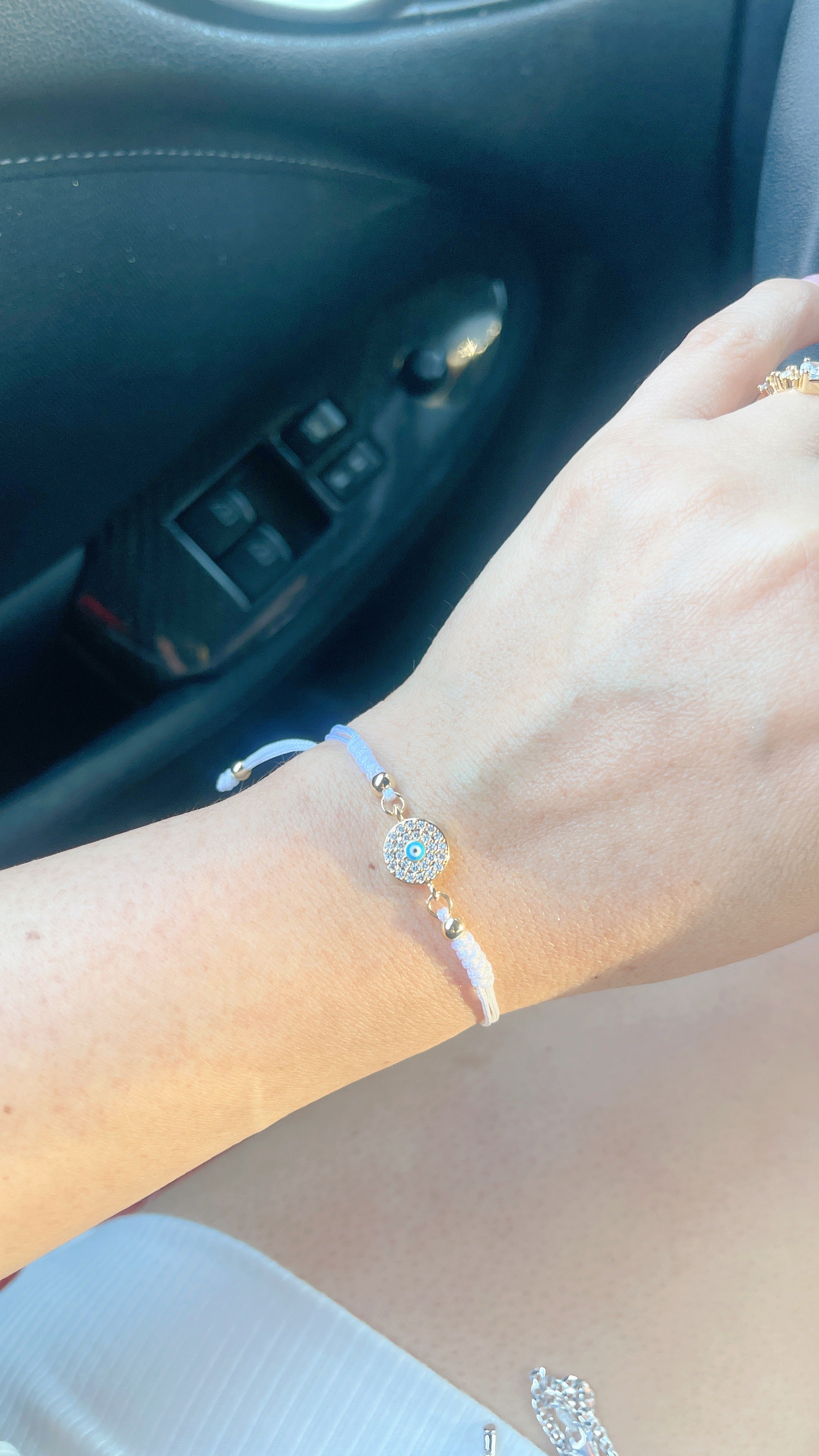 Pulsera mal de ojo blanca